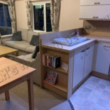 Jems Hot-Tub Getaways 8 Berth At Tattershall Lakes Extérieur photo