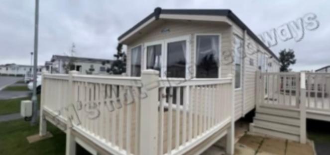 Jems Hot-Tub Getaways 8 Berth At Tattershall Lakes Extérieur photo