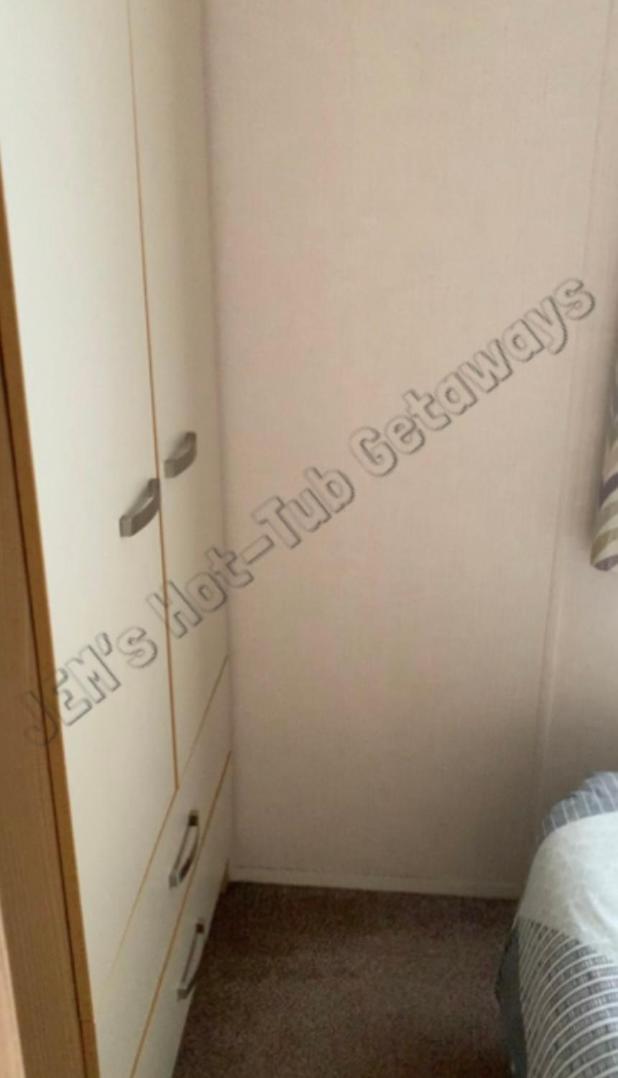 Jems Hot-Tub Getaways 8 Berth At Tattershall Lakes Extérieur photo