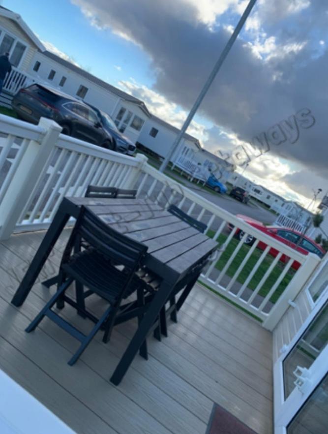 Jems Hot-Tub Getaways 8 Berth At Tattershall Lakes Extérieur photo